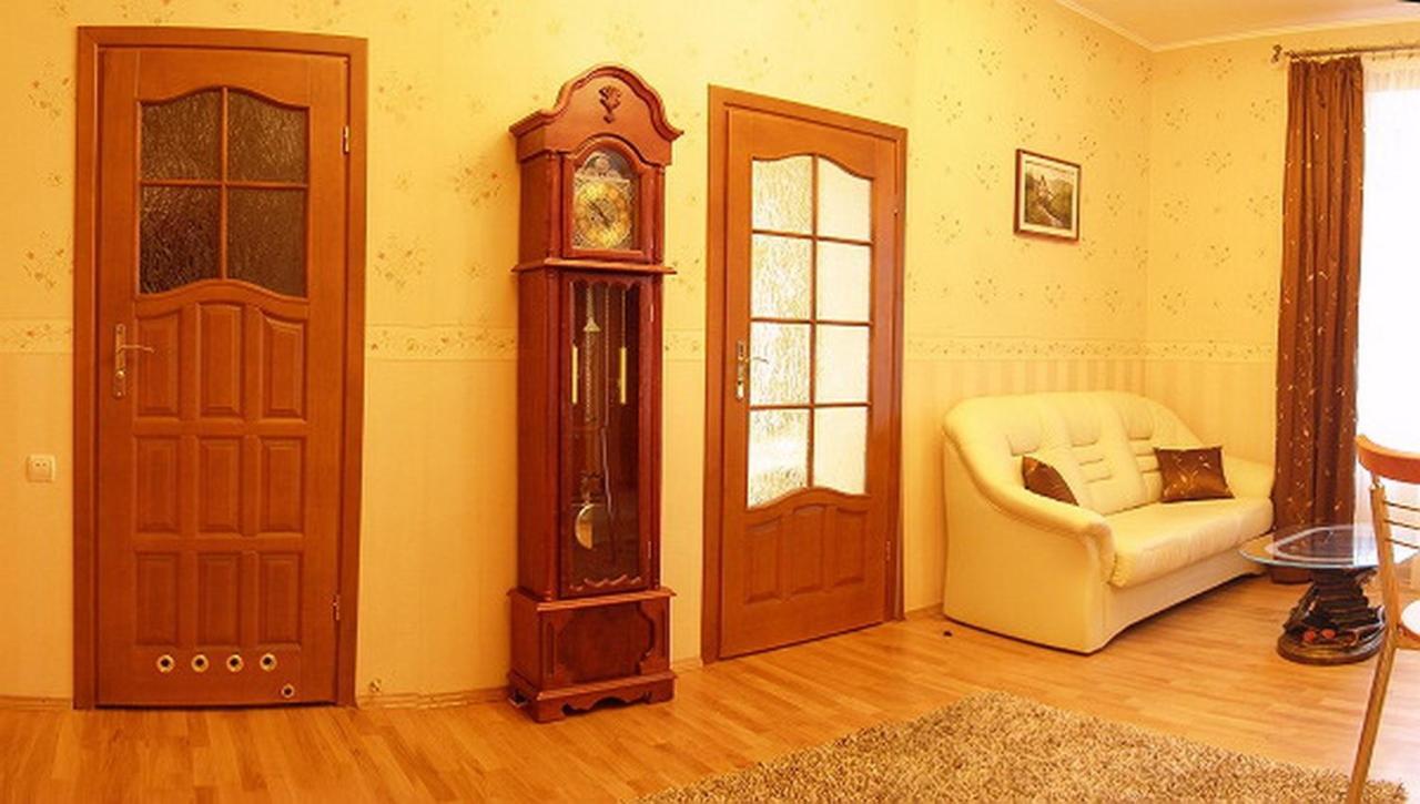 Park Apartment Lviv Ngoại thất bức ảnh