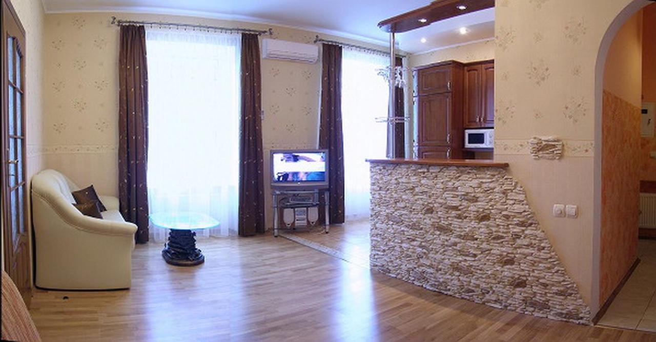 Park Apartment Lviv Ngoại thất bức ảnh